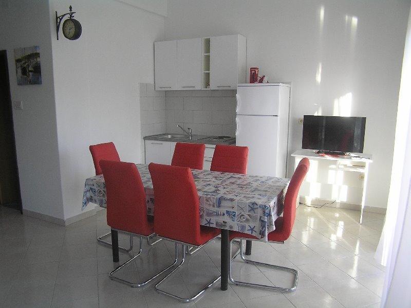 Deda Apartments Pag Town Bagian luar foto